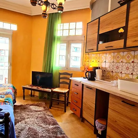Budget And Family Friendly Center 200mbps Appartement *