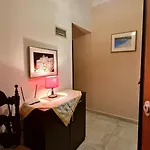 Budget And Family Friendly Center 200mbps Апартаменты *