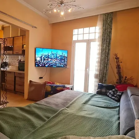 Appartement Budget And Family Friendly Center 200mbps Thessalonique