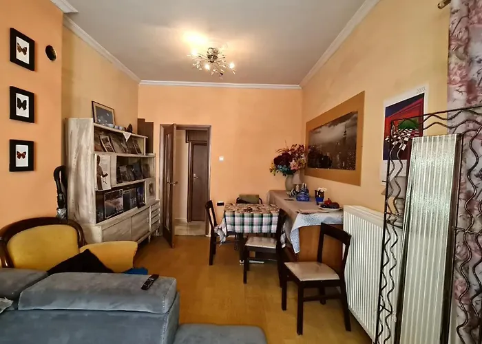 Budget And Family Friendly Center 200mbps Salonicco